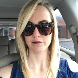 Meet your Posher, Micki